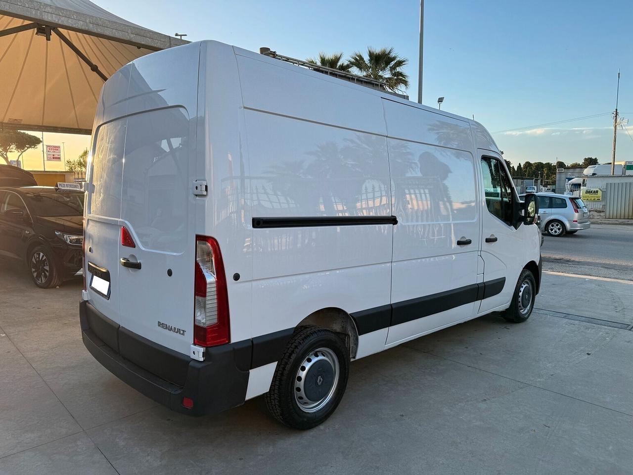 Master 2.3dCi 135cv PERFETTO TAGLIANDATO GOMMATO