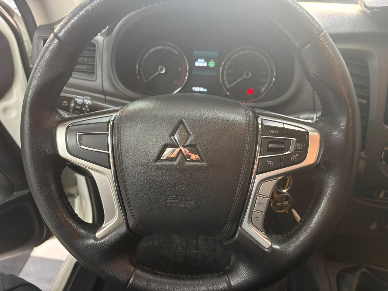 Mitsubishi L200 2.3 D Double Cab 4x4