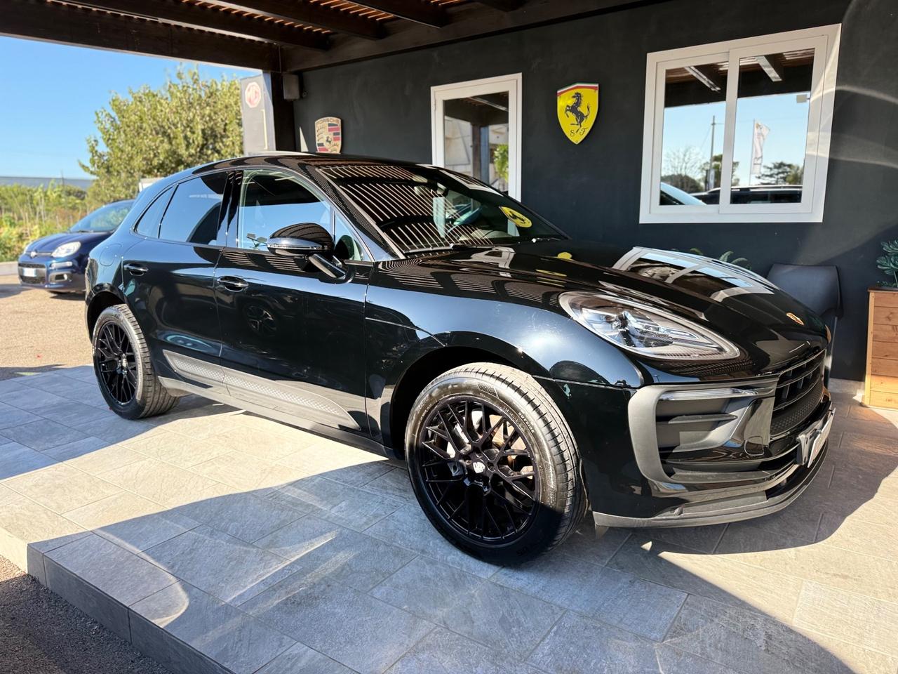 Porsche Macan 2.0 265 CV TETTO APRIBILE IVA ESPOSTA