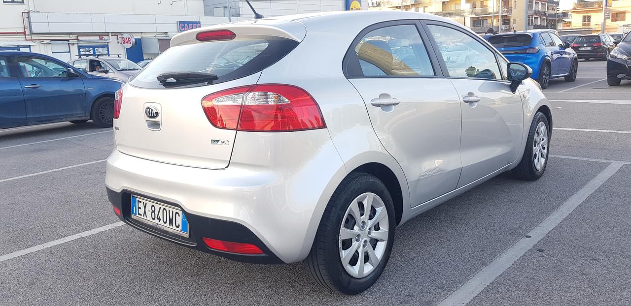 Kia Rio 1.2 CVVT 5p. ECO GPL Active 12/2014