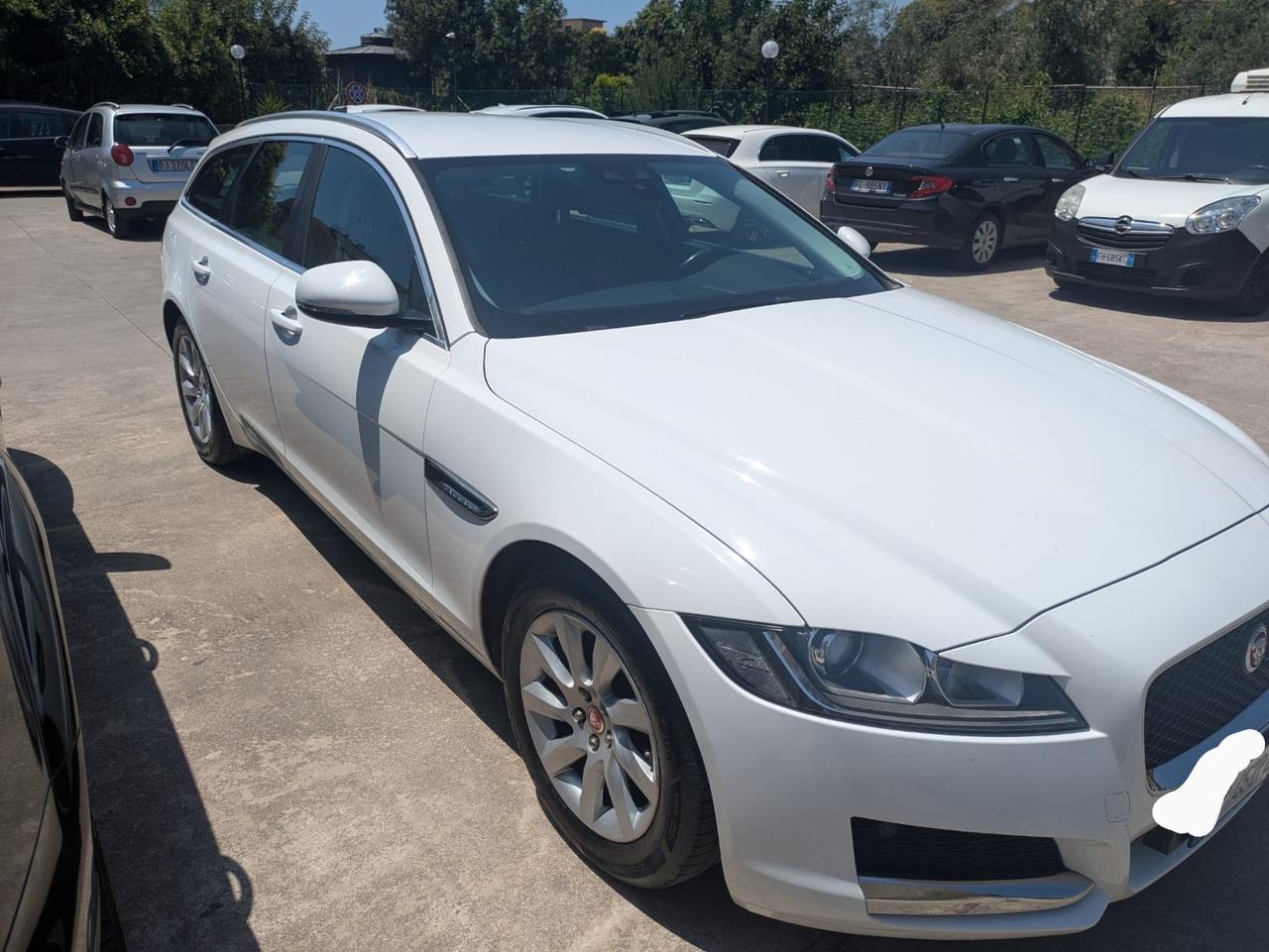 Jaguar XF Sportbrake 2.0 D 180 CV AUT/NAVI/LED