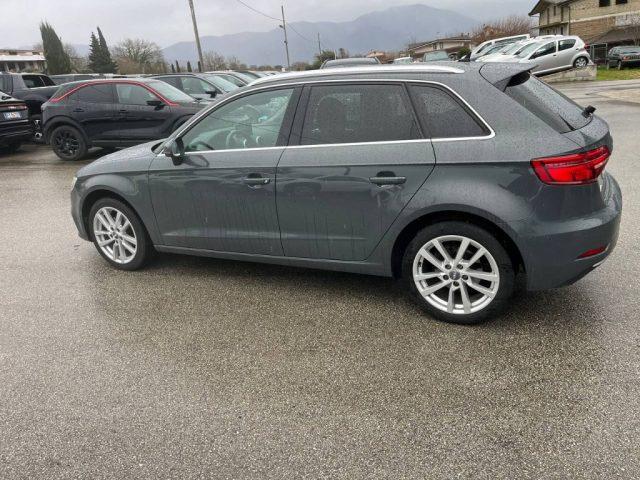 AUDI A3 SPB 30 g-tron S tronic Sport
