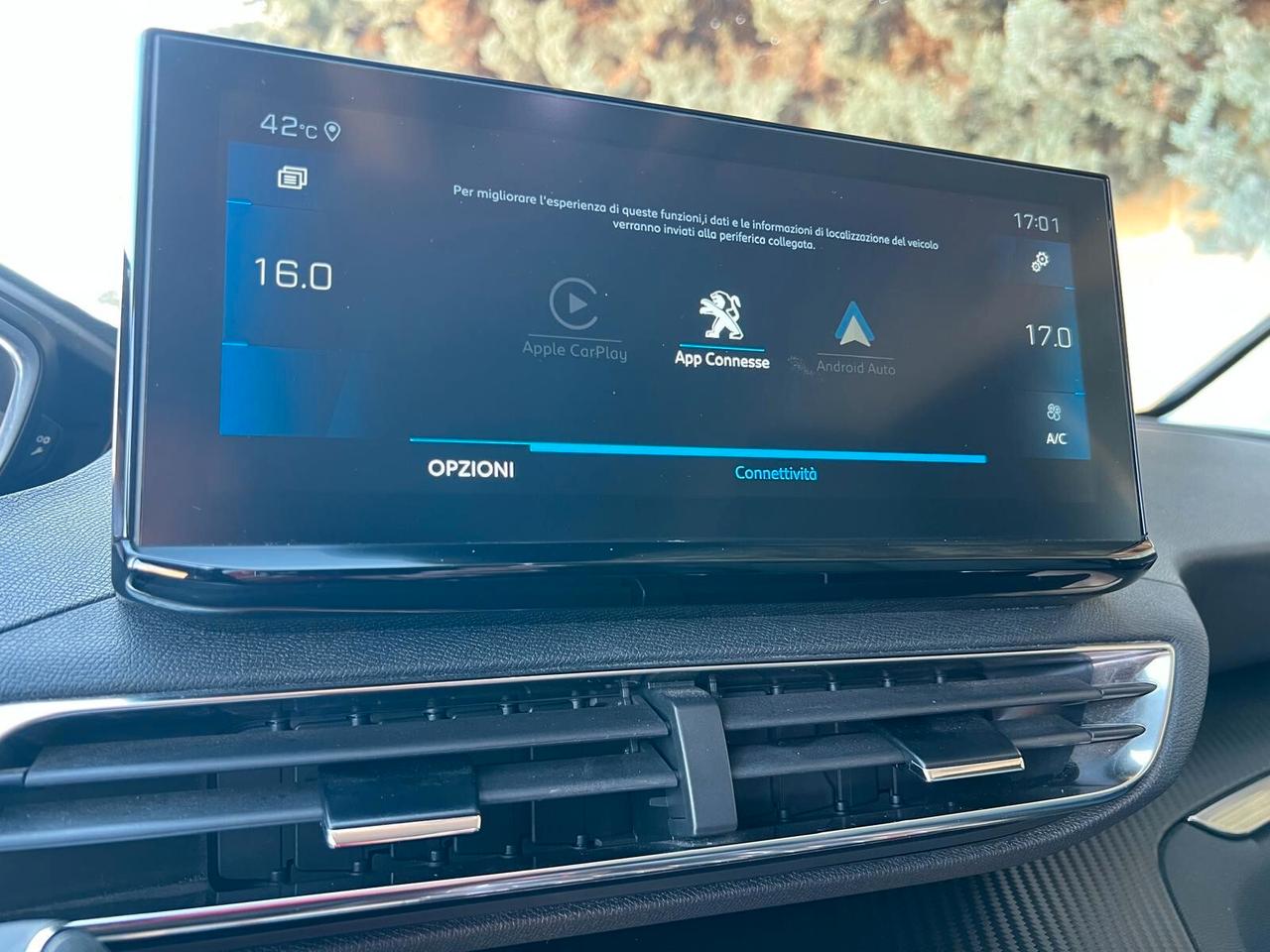 Peugeot 3008 1.5 HDi 130 EAT8 Allure Pack