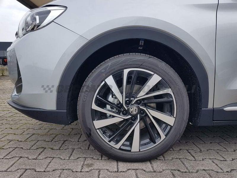 MG ZS ZS HEV LUXURY Silver