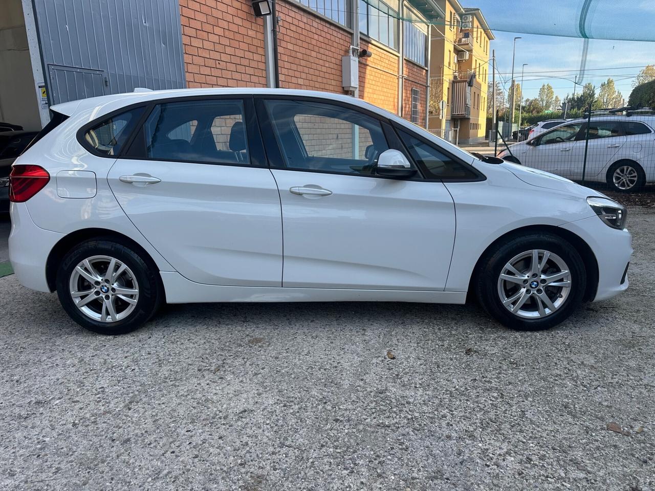 Bmw 216 216d Active Tourer Luxury