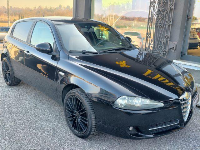 ALFA ROMEO 147 1.9 JTD (120) 5 porte Moving