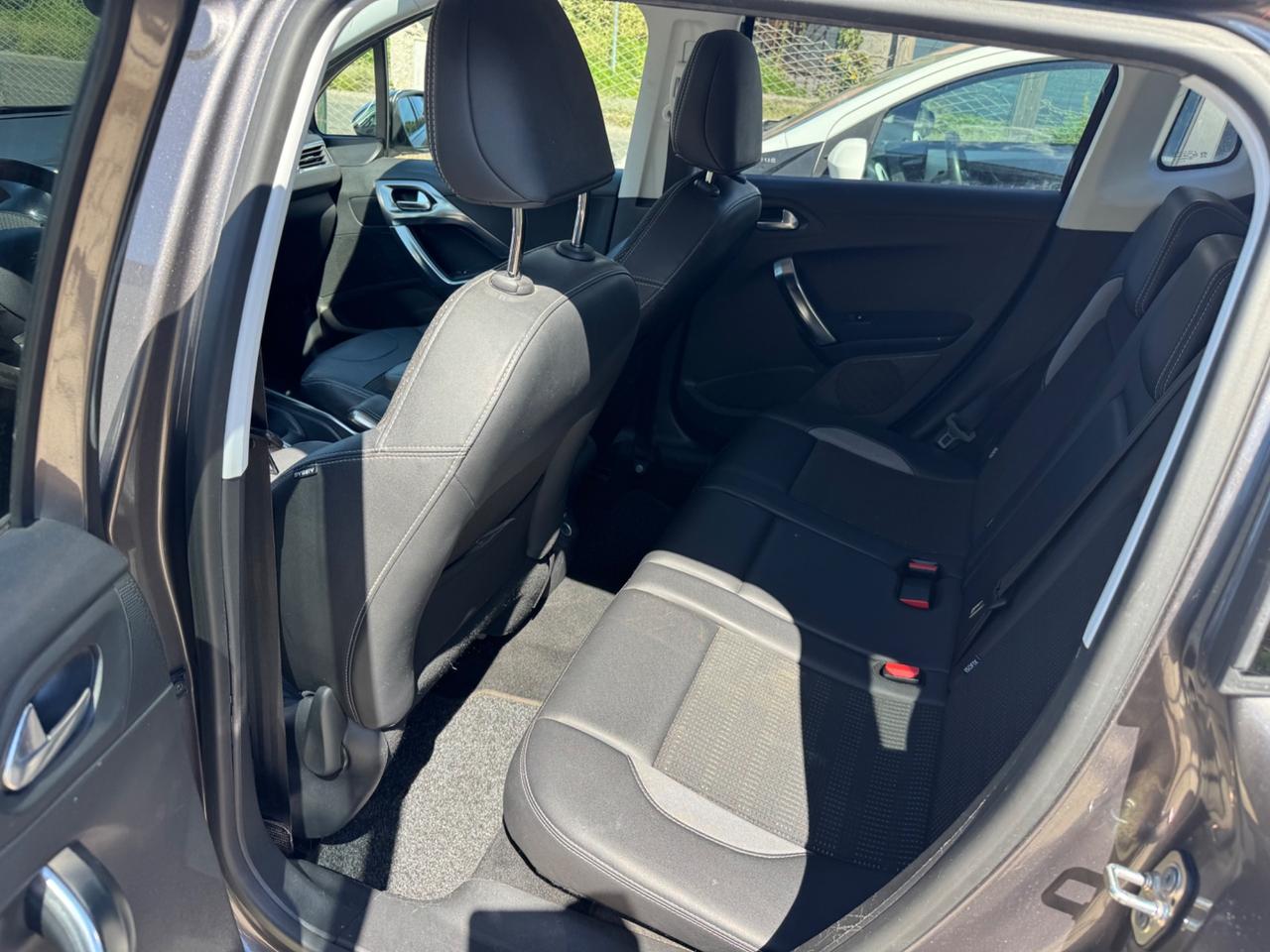 Peugeot 2008 1.6 e-HDi 92 CV Stop&Start ETG6 Active