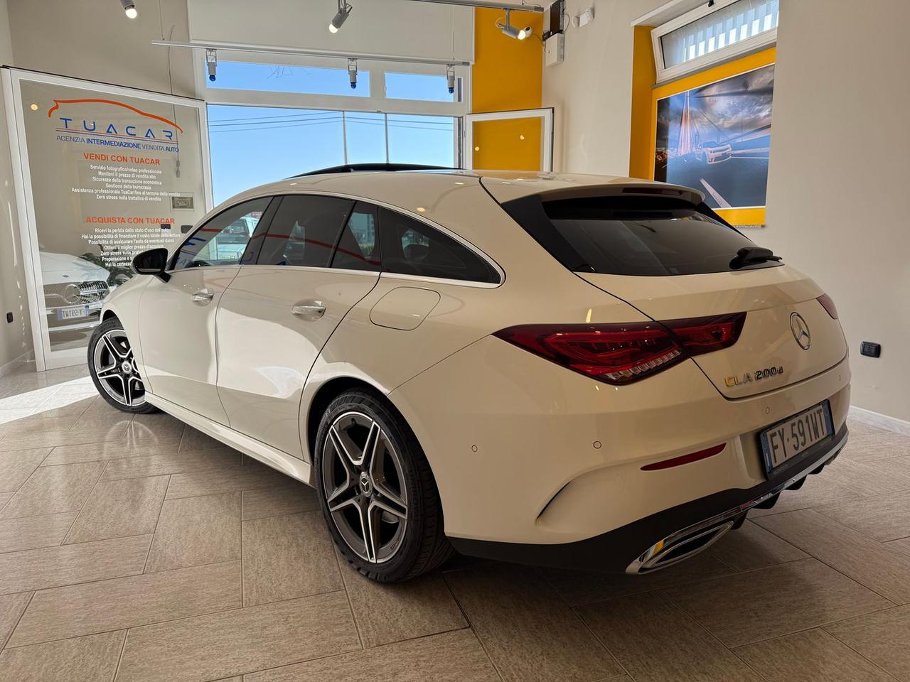 Mercedes-Benz CLA 200 Premium allestimento AMG #6152
