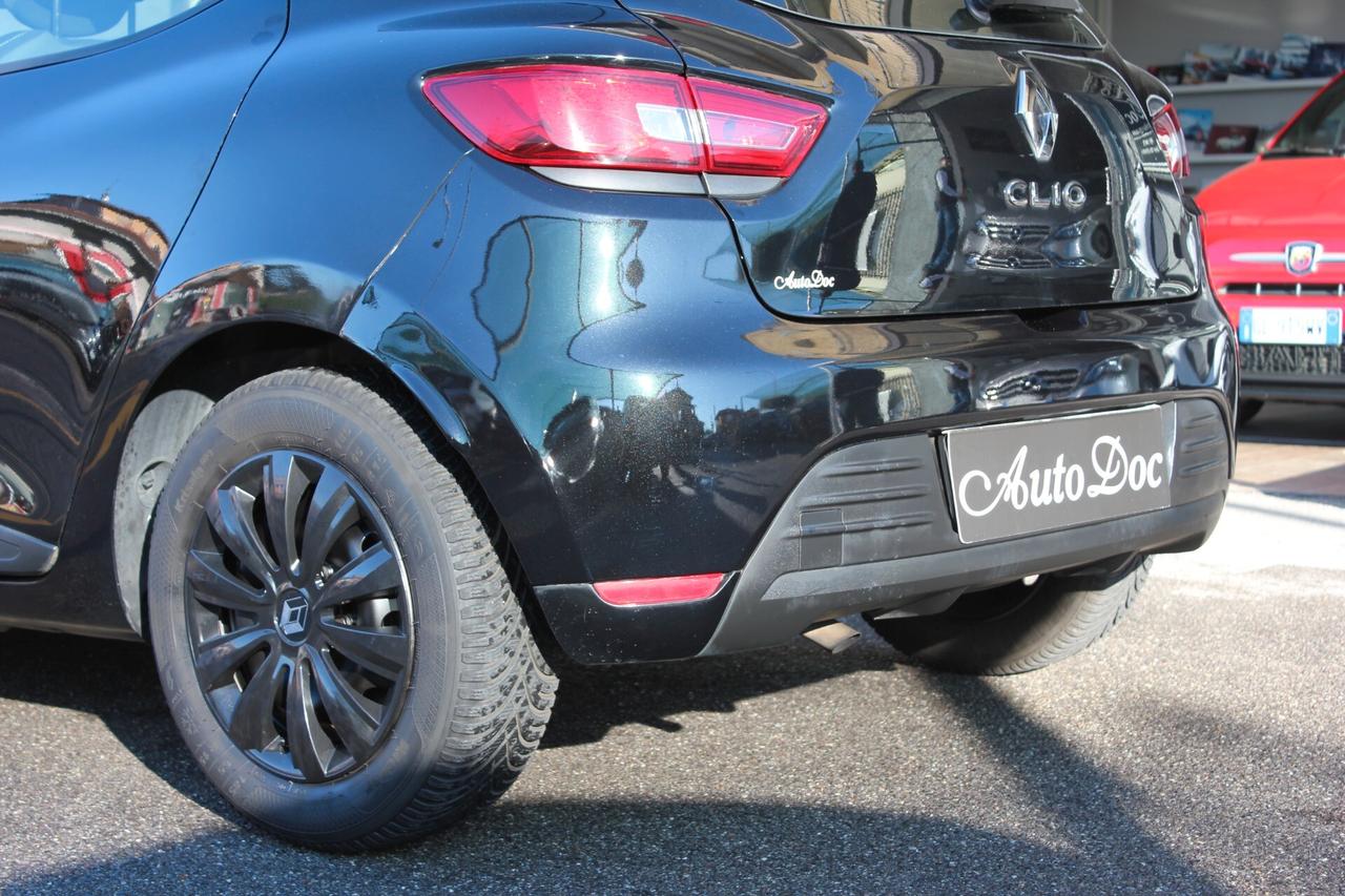 Renault Clio Life 1.2 75CV KIT DISTRIBUZIONE APPENA SOSTITUITO