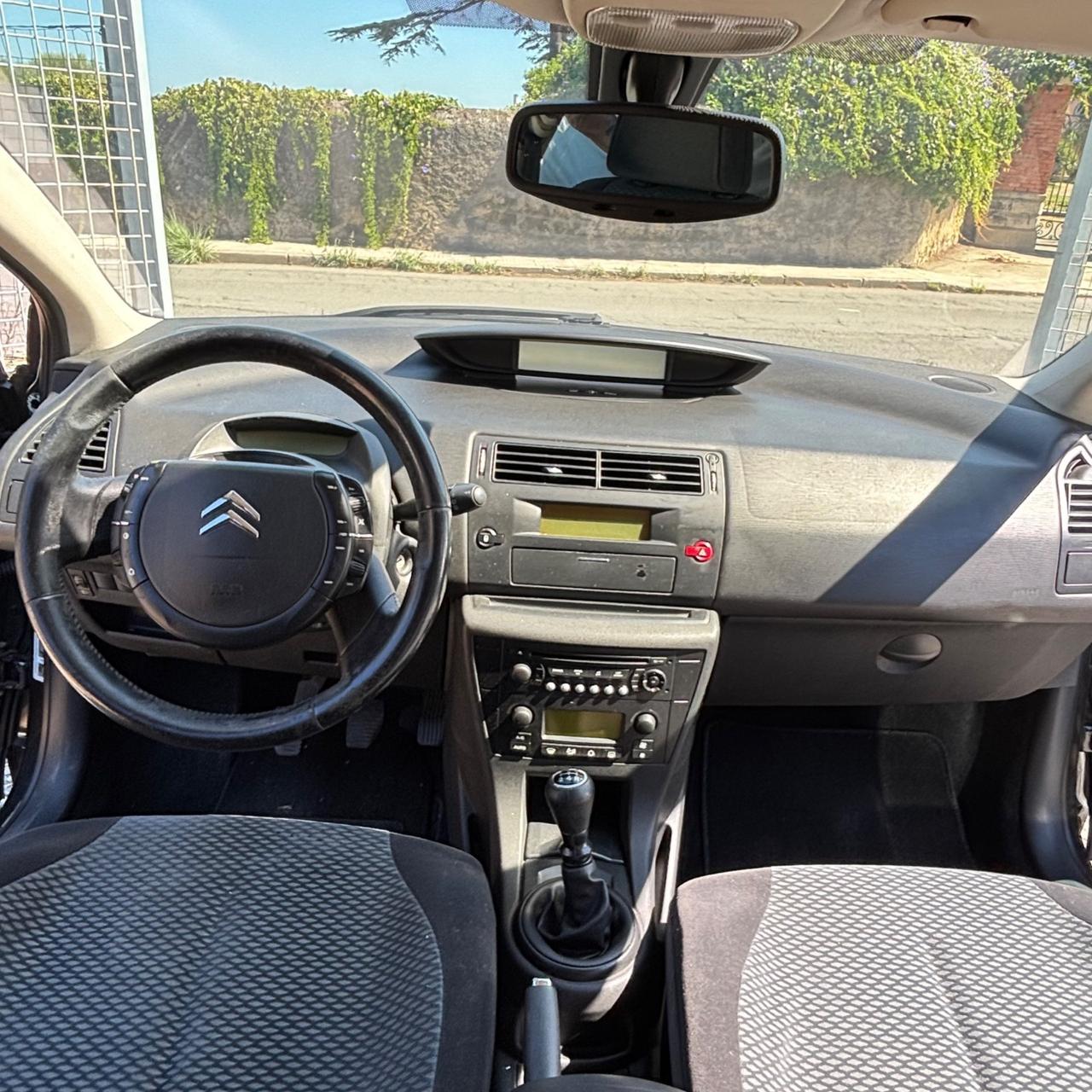 Citroen C4 1.6 HDi 110CV FAP Elegance