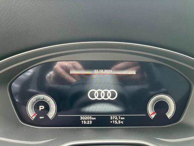 AUDI Q5 SPB 40 TDI quattro S tronic S- Line Identity Black