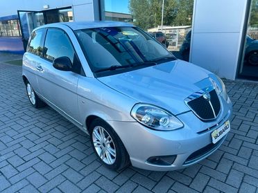 Lancia Ypsilon 1.2 69 CV 5 porte S&S Platinum