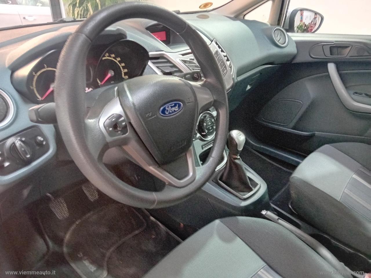 FORD Fiesta 1.6 TDCi 90 CV 5p. Titanium