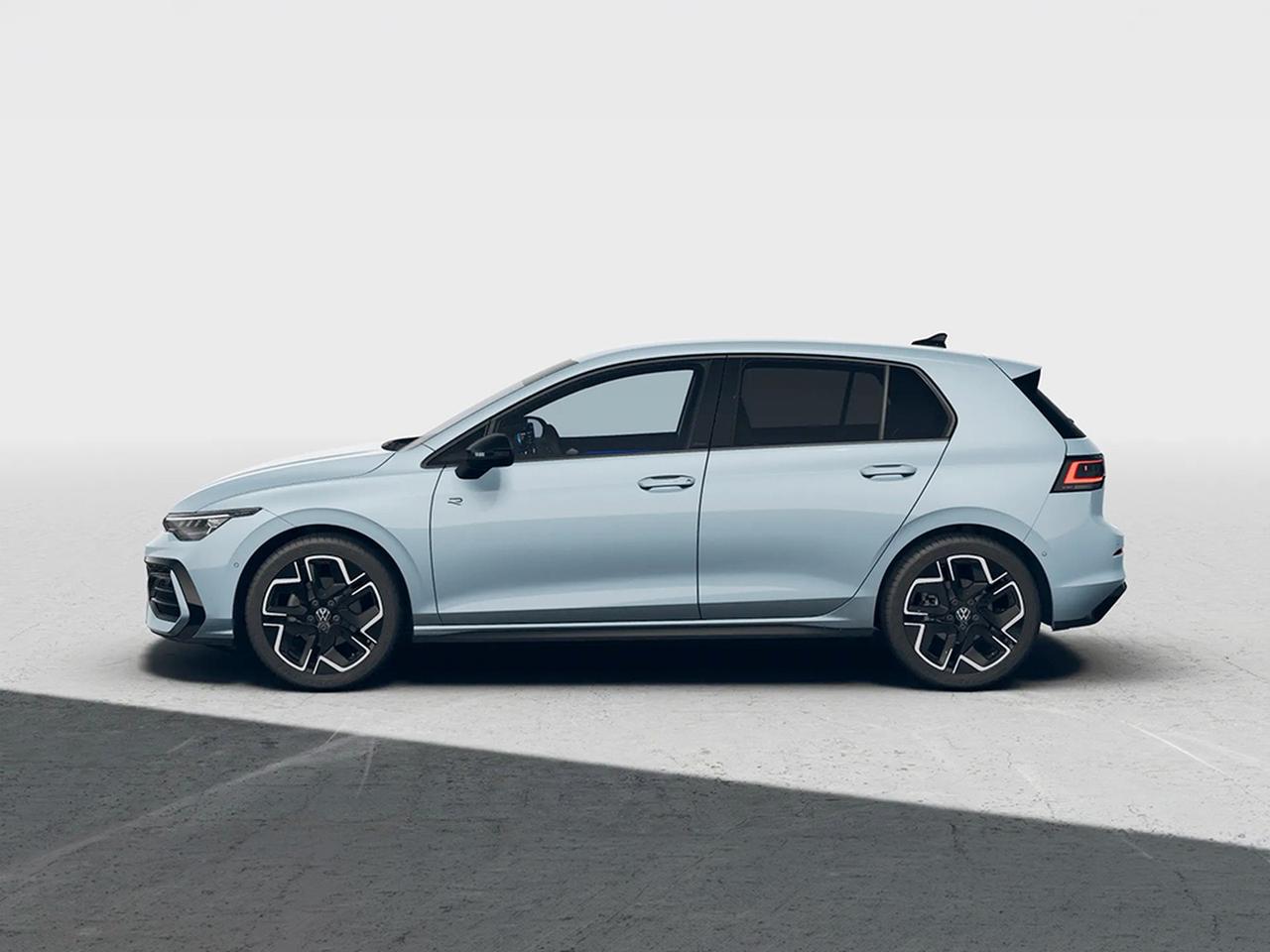 Volkswagen Golf 1.5 etsi r-line plus 150cv dsg