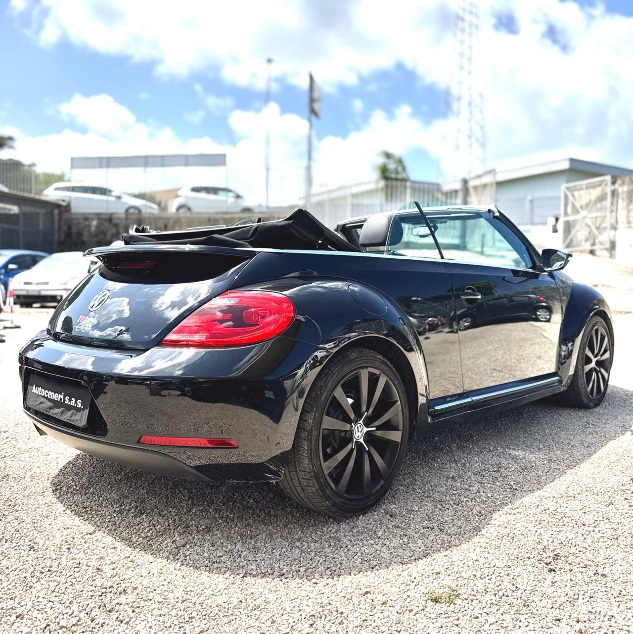 Volkswagen Maggiolino Cabrio 2.0 TDI Sport