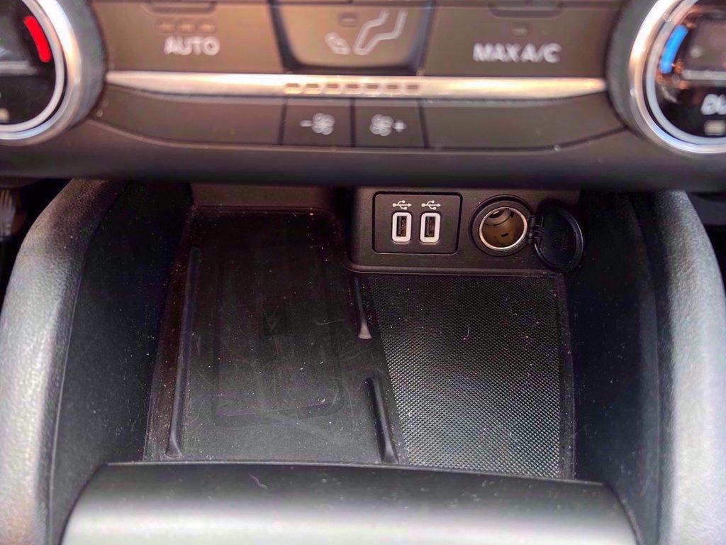 FORD Kuga 1.5 ecoblue Connect 2wd 120cv del 2021