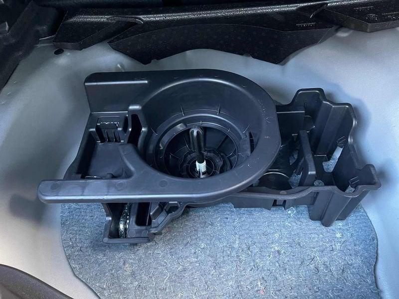 Jeep Avenger 1.2 Turbo 110 CV MHEV Summit - KM0