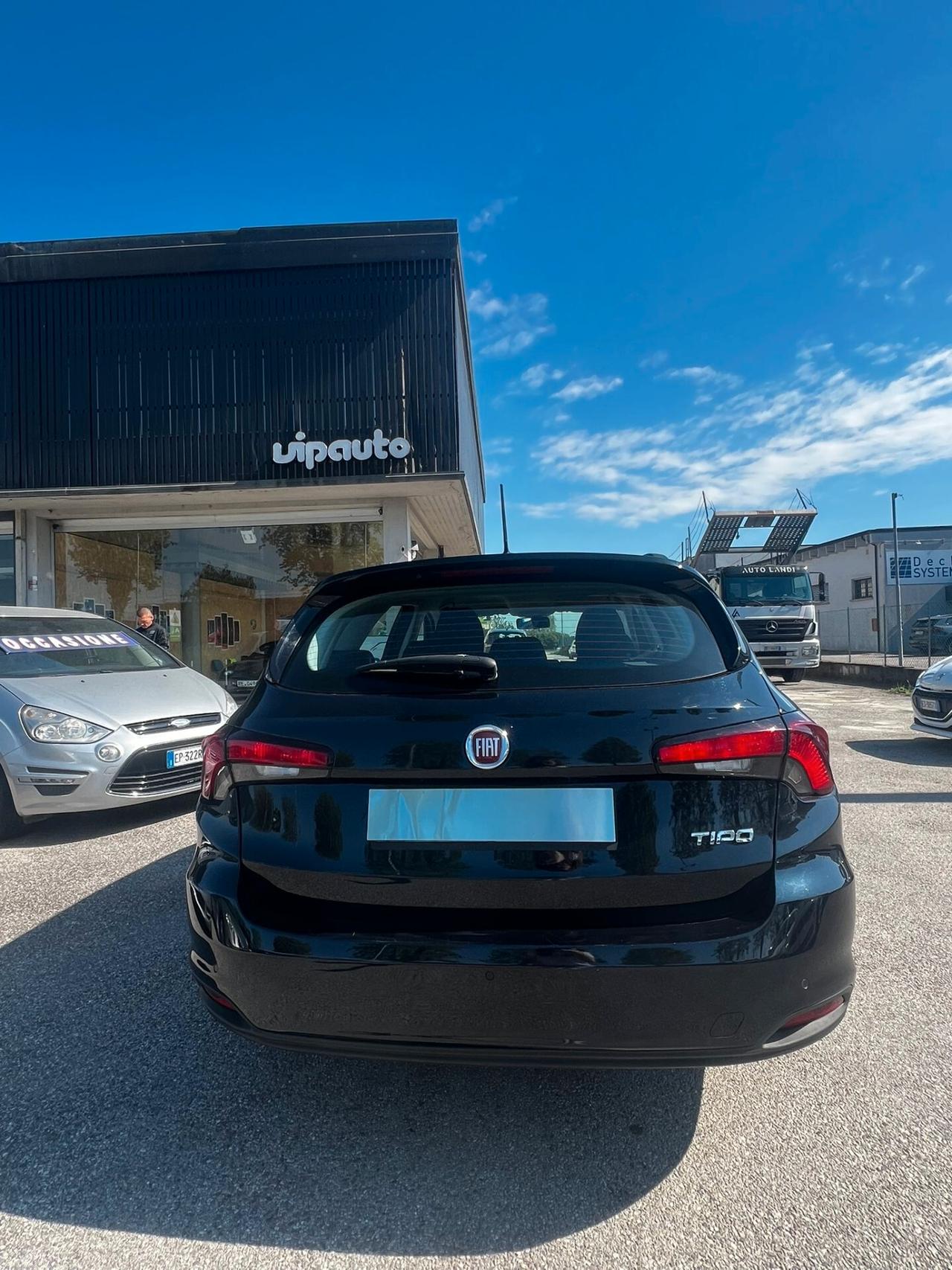 Fiat Tipo 1.6 business