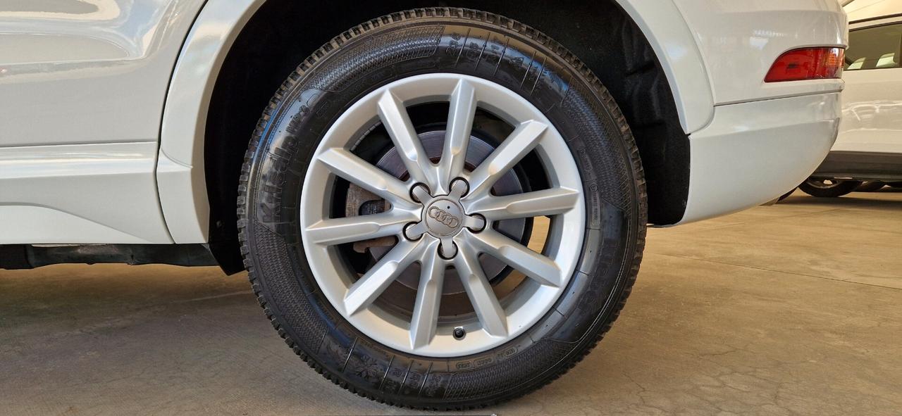 Audi Q3 2.0 TDI 150cv quattro S tronic Sport