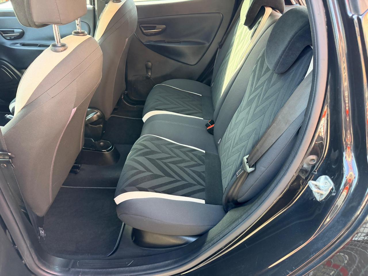 Lancia Ypsilon 1.3 MJT 16V 95 CV 5 porte S&S Platinum