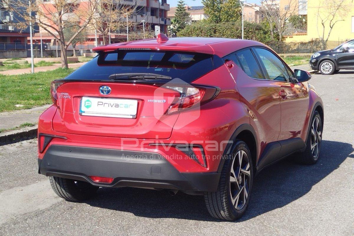 TOYOTA C-HR 1.8 Hybrid E-CVT Trend