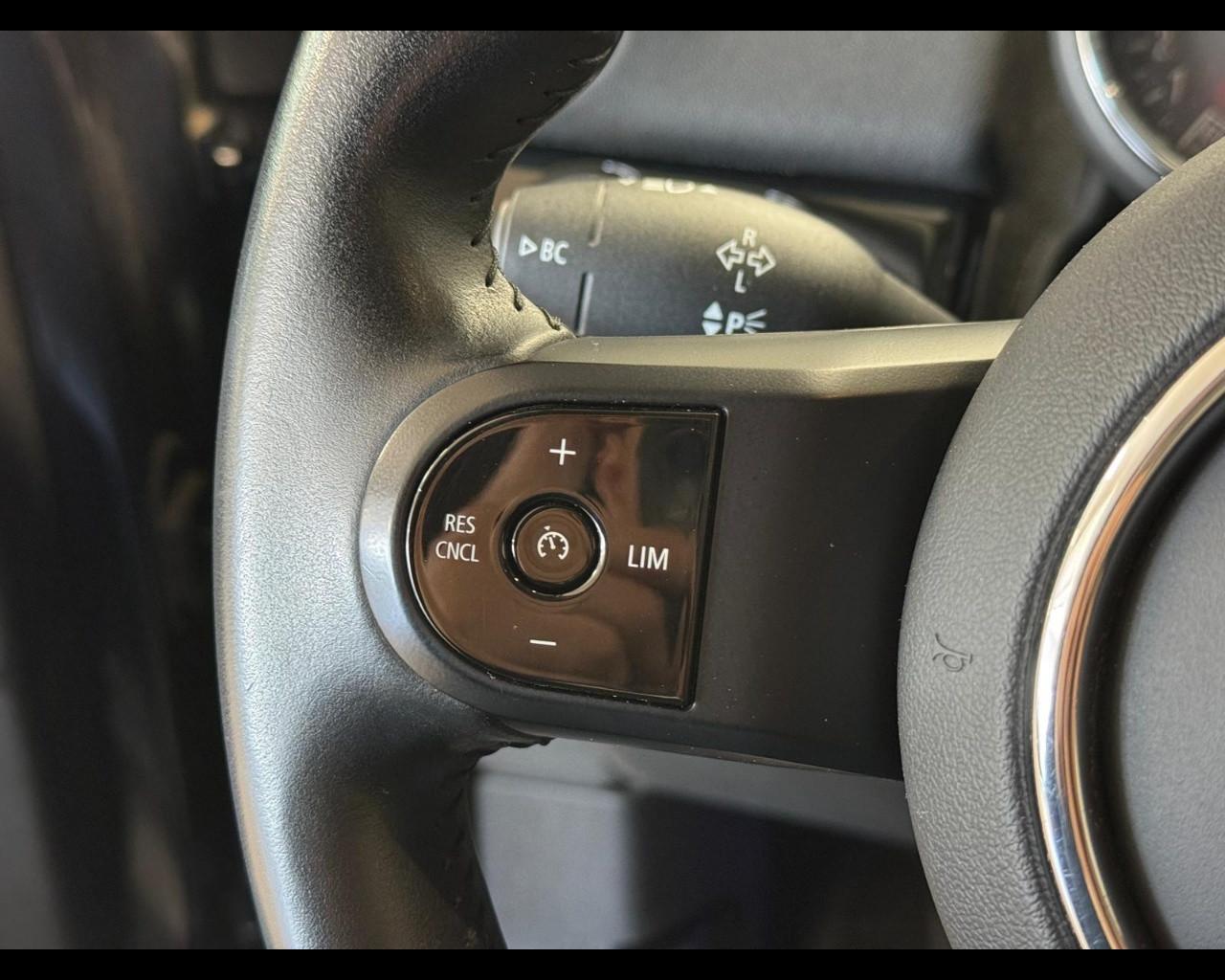 MINI Mini Countrym.(F60) - Mini 2.0 Cooper D Business Countryman