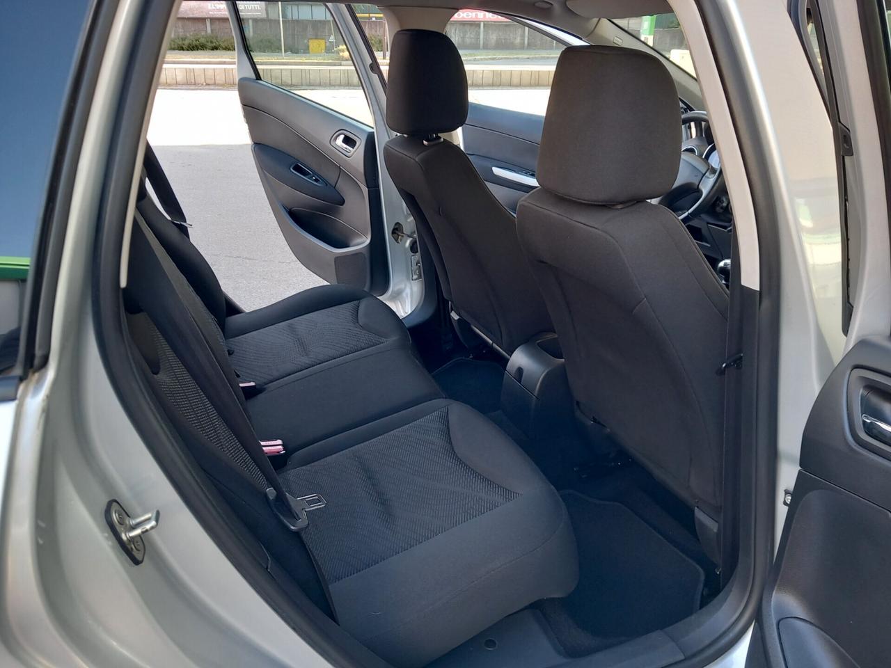 Peugeot 308 1.6 HDI 112 CV