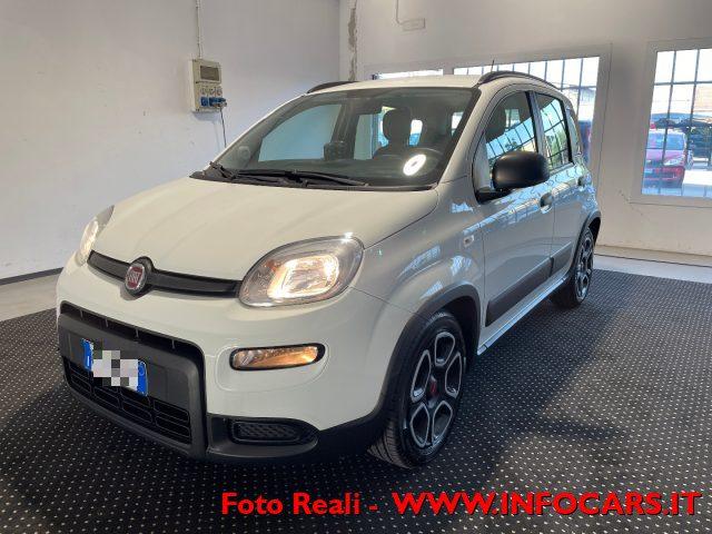 FIAT Panda 1.0 FireFly S&S Hybrid City Life PROMO !!