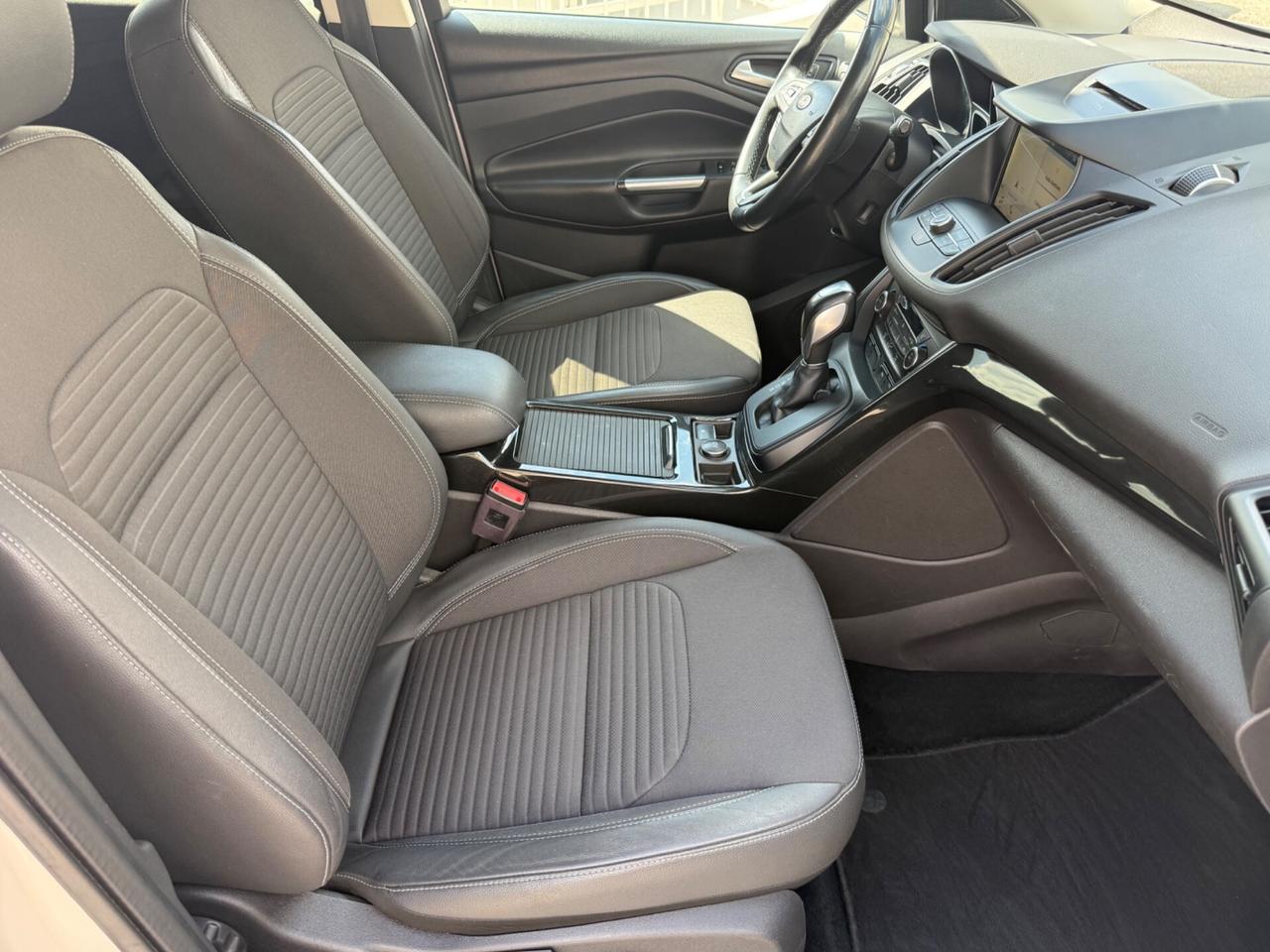 Ford Kuga 1.5 TDCI 120 CV Automatica Edition