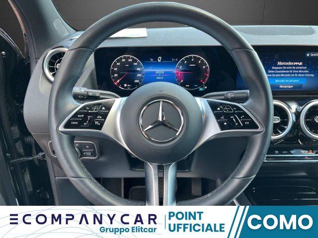 MERCEDES-BENZ GLA 180 Automatic Progressive Advanced