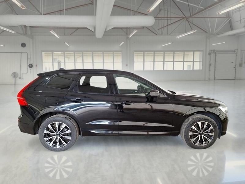 VOLVO XC60 B4 D AUTOMATICO PLUS DARK SUV