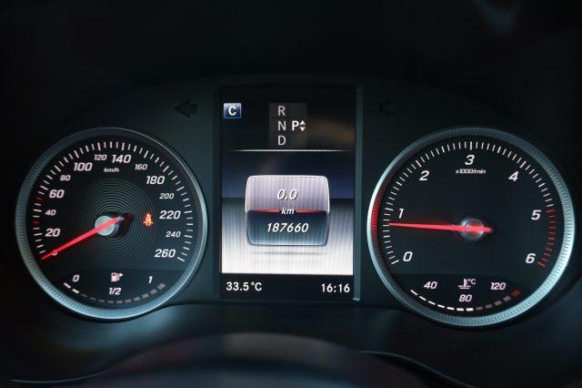 MERCEDES-BENZ C 220 d S.W. Automatica Full LED Navigatore TEL 17"