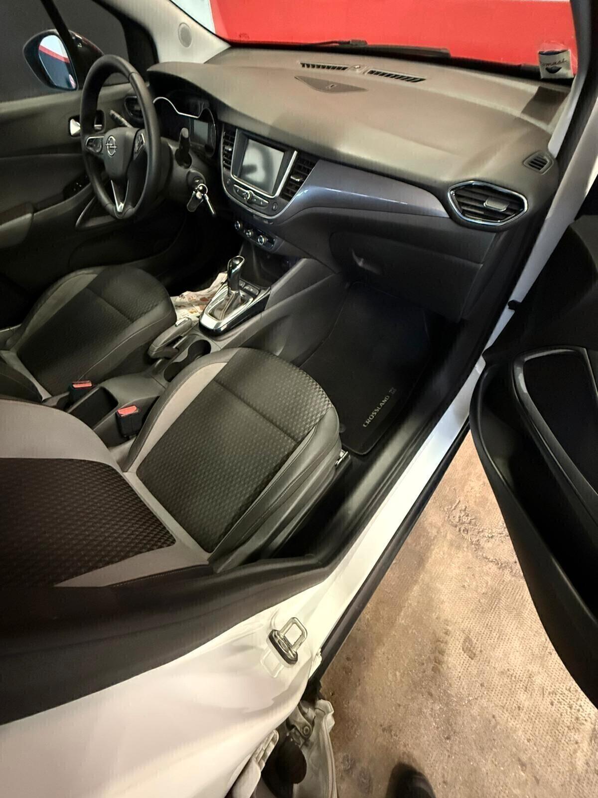 Opel Crossland X 1.5 ECOTEC D 120 CV Start&Stop aut. Ultimate