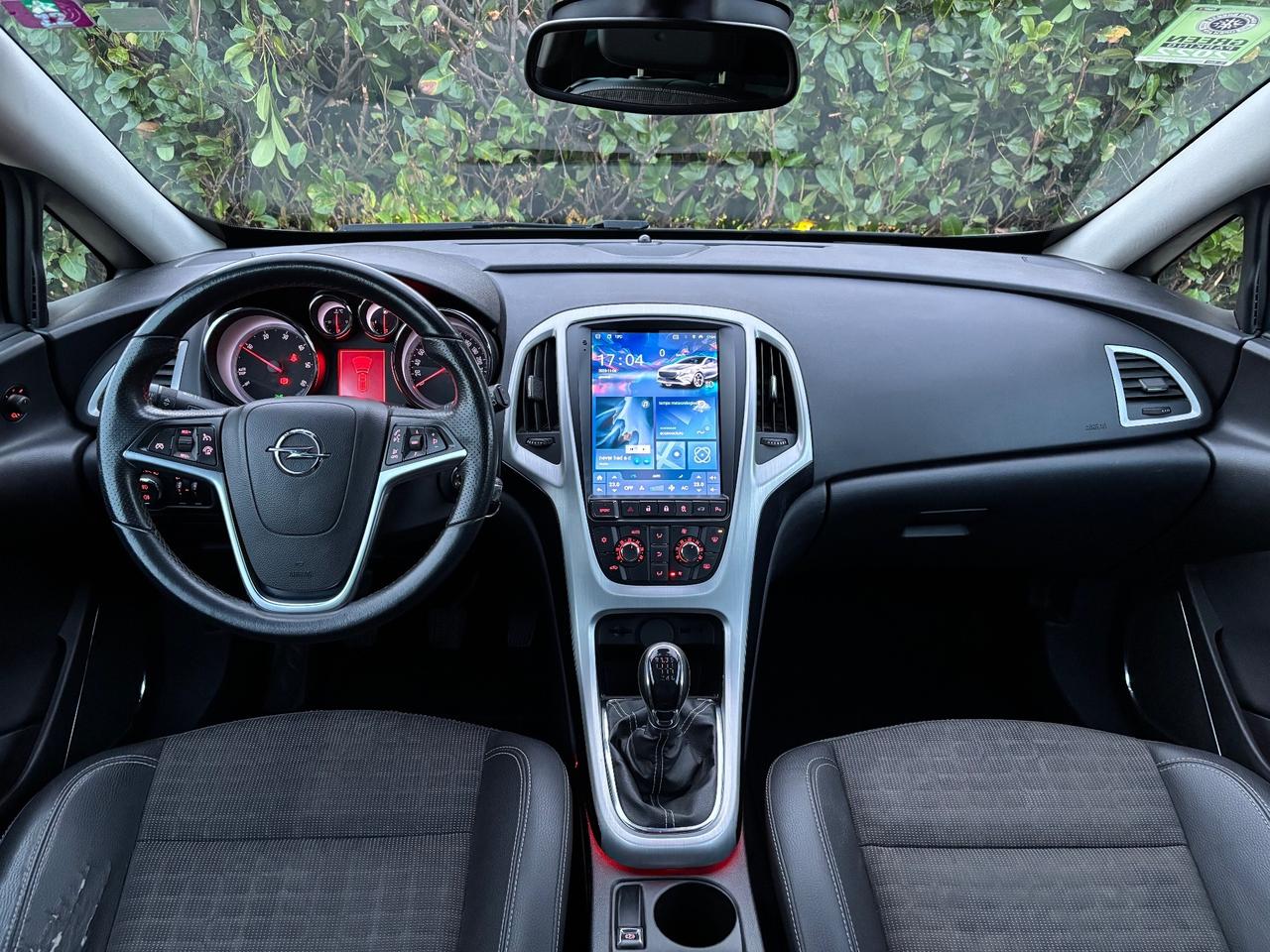 Opel Astra GTC 2.0 CDTI 165CV