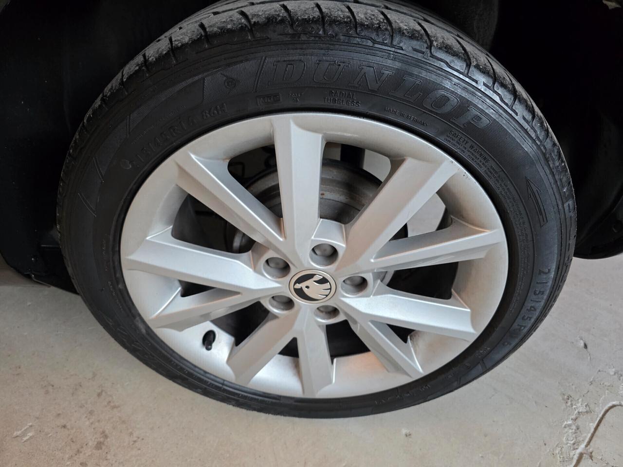 Skoda Fabia 1.0 MPI 75 CV Twin Color Design Edition Nero