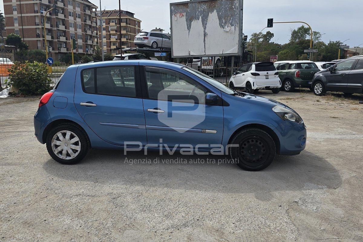 RENAULT Clio 1.2 16V 5 porte Confort
