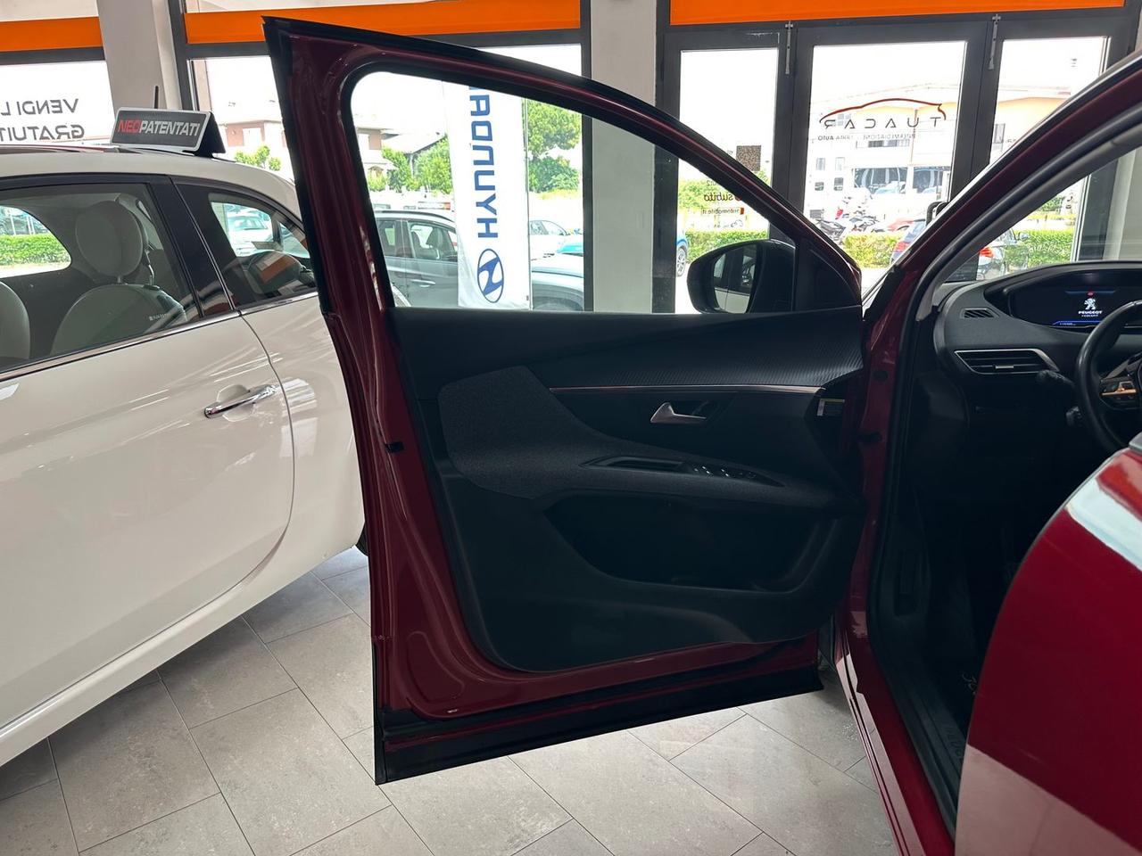 Peugeot 3008 Business 1.5 Blue HDI 130 #5723