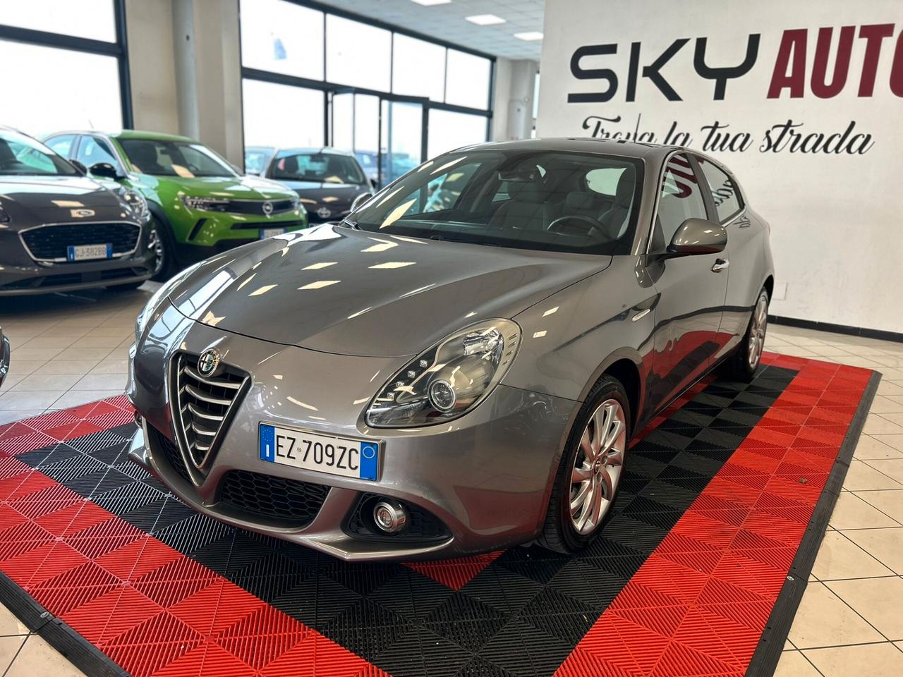 Alfa Romeo Giulietta 1.6 JTDm-2 105 CV Distinctive
