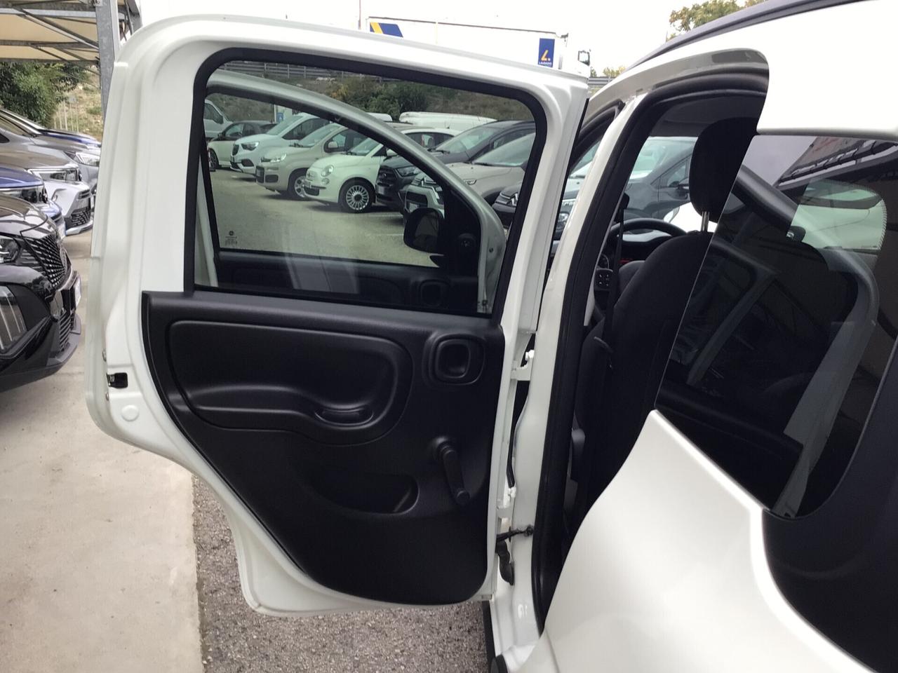 Fiat Panda Cross 1.0 FireFly 70 Cv Hybrid 5 Posti