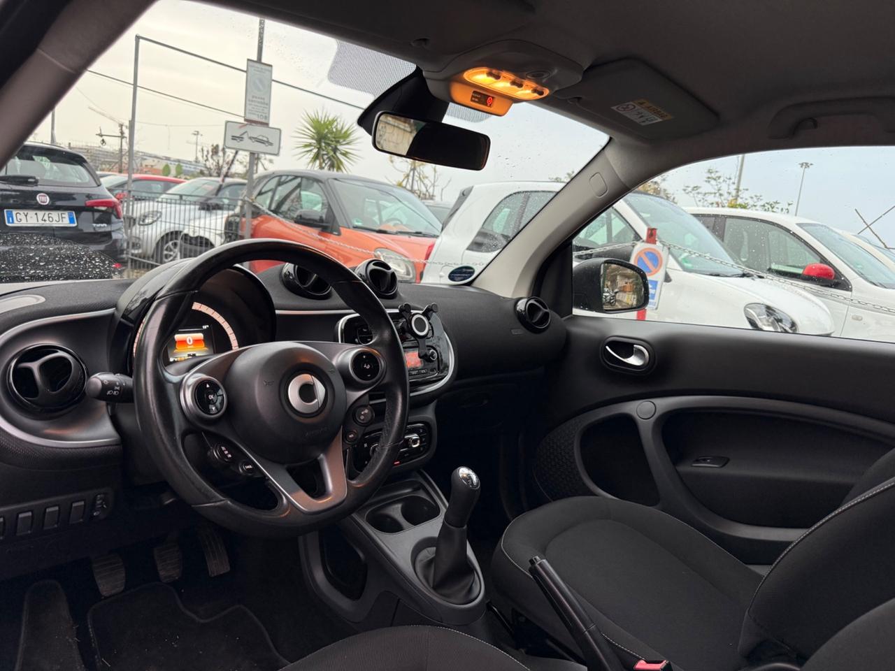 Smart ForTwo 1.0 71cv Coupe Clima cambio Manuale