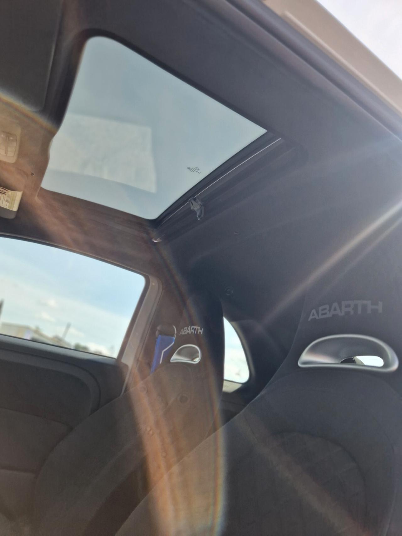 Abarth 500 1.4 Turbo T-Jet MTA Custom