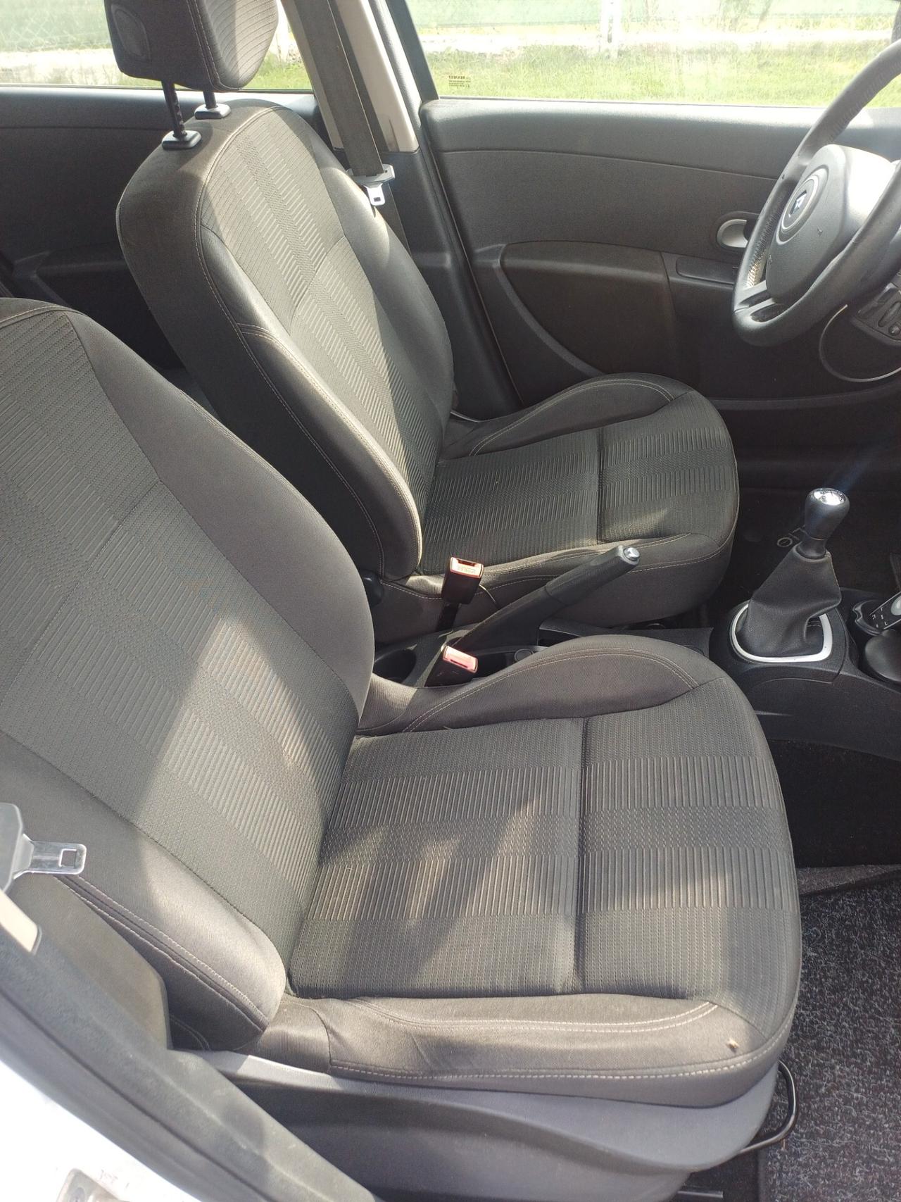 Renault Clio 1.2 16V 5 porte GPL Dynamique