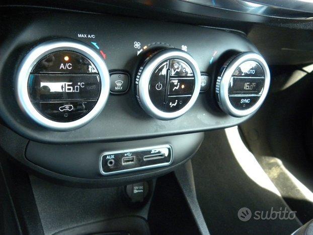 Fiat 500X 1.6 MultiJet 120 CV Lounge CLIMATRONIC XENON CRUISE CAMERA CERCHI PELLE MULTIFUNZIONE