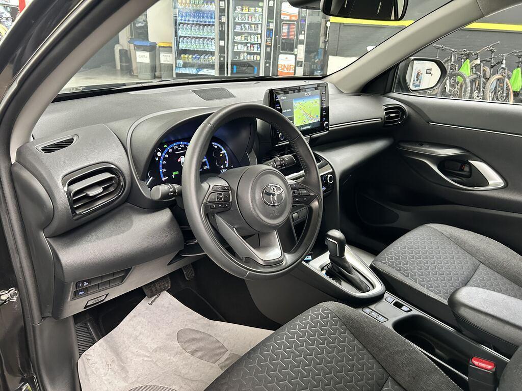 Toyota Yaris Cross 1.5 H Business FWD E-CVT