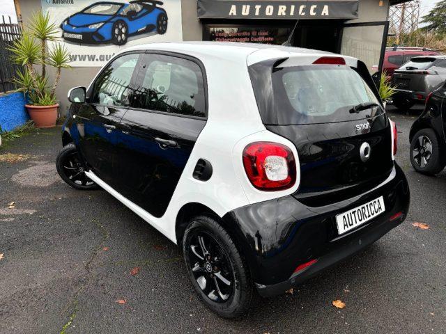 SMART ForFour 1.0 70CV Passion UNICO PROPRIETARIO*INTERNI BIANCO
