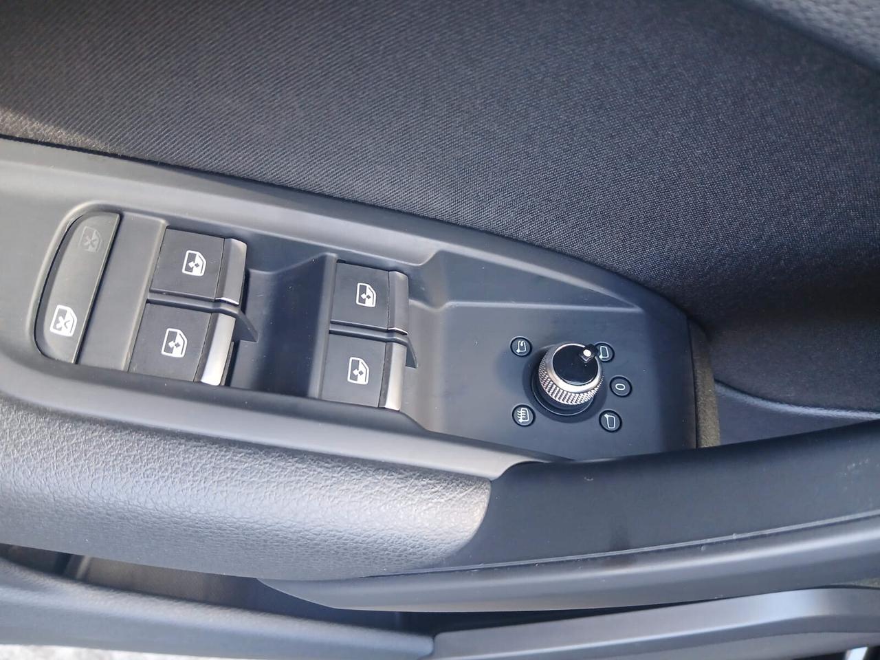 Audi Q5 2.0 TDI quattro S tronic Business Sport