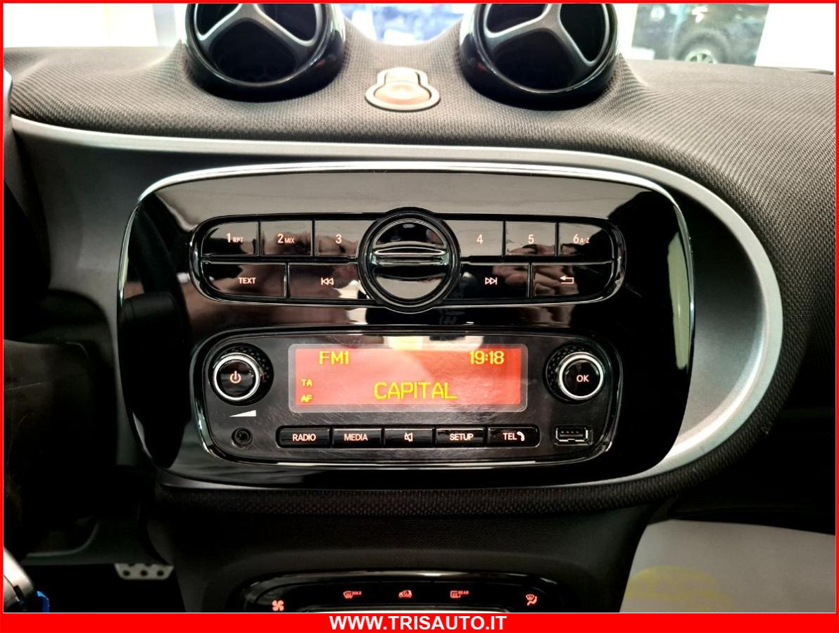 SMART Fortwo Cabrio 70 1.0 Twinamic Superpassion NEOPATENTATI