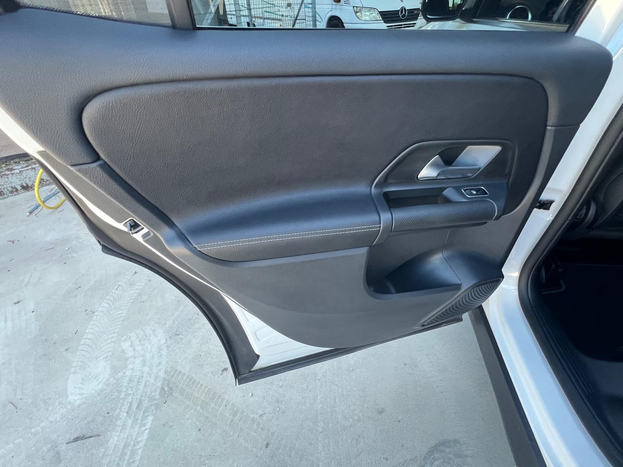 Mercedes-benz GLB 200 d Business Extra