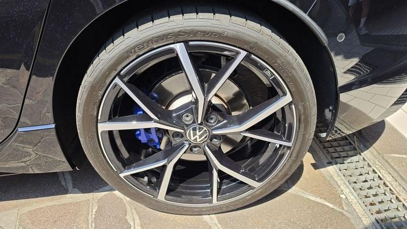 Volkswagen Golf 2.0 TSI R DSG 4MOTION PERFORMANCE CAMERA