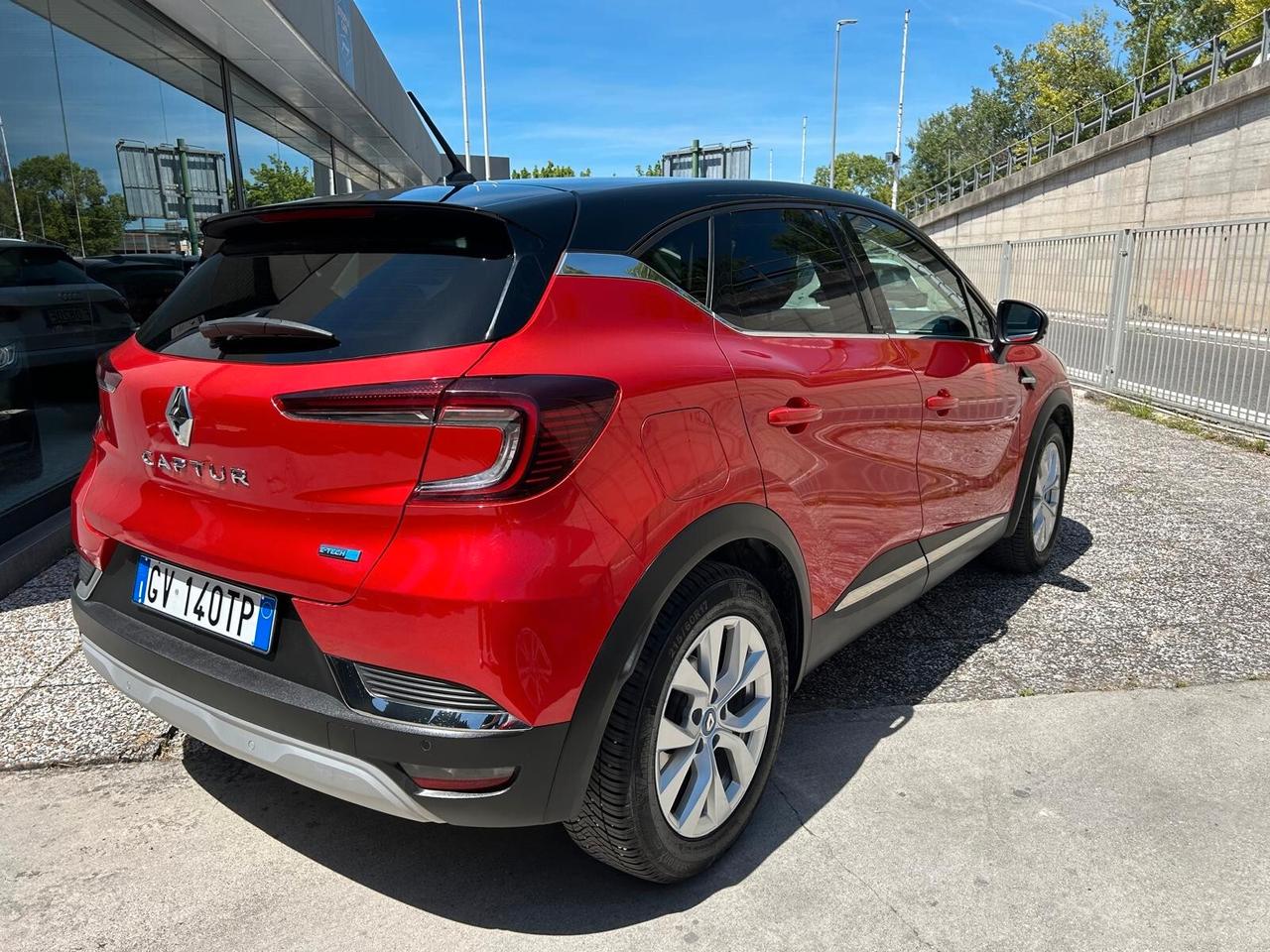 Renault Captur Full Hybrid E-Tech 145 CV Initiale Paris